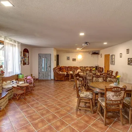 Гостевой дом Eliska Штявницке-Бане